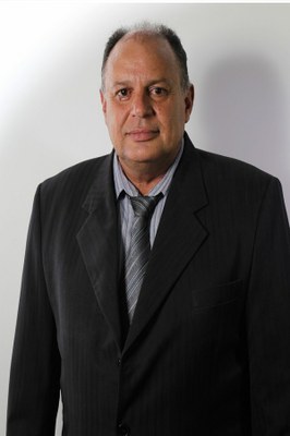Ismar José de Oliveira Júnior
